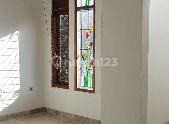 Rumah Luas Area Lembah Sukaresmi Bandung 2