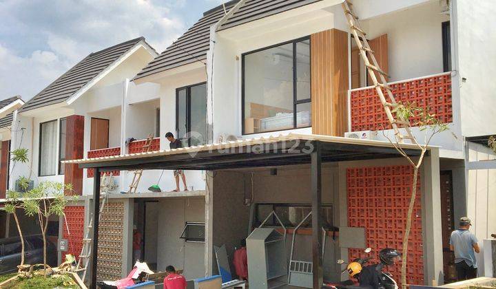 Rumah 5 Menit Ke Tol Cibubur Dan MRT CIbubur 1
