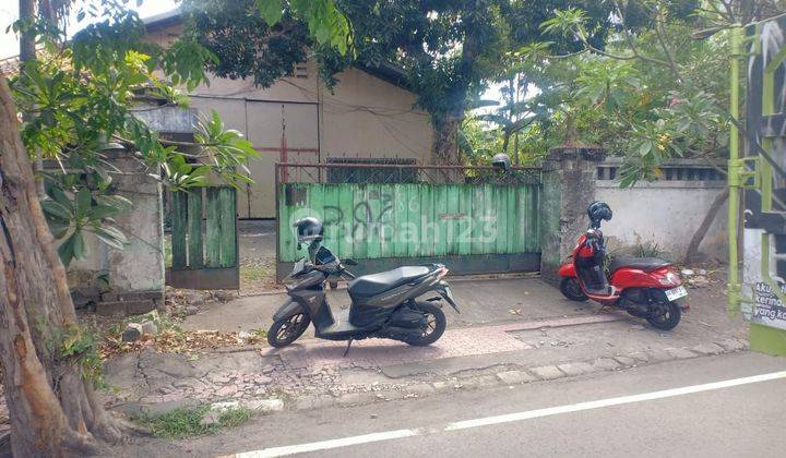 Land for sale with bonus warehouse Gatsu Barat Denpasar Bali 2