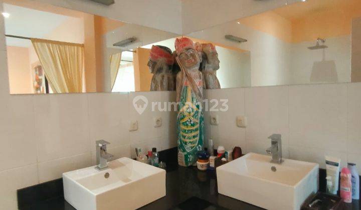 Dijual villa los pantai termurah lokasi lovina buleleng Bali  10