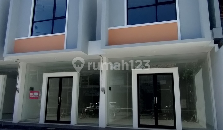 Dijual ruko baru lokasi strategis pusat keramaian raya canggu 1
