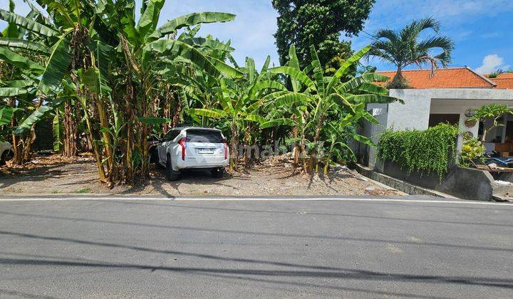 Land for Sale on Pererenan Street Near the Beach Suitable for Restaurants 2