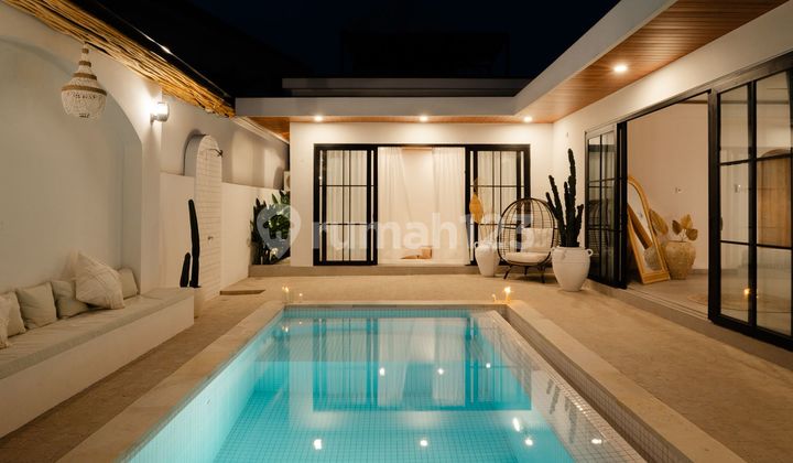 Dijual Villa Mewah Canggu Padonan Harga bisa Nego Dijual Villa Mewah Canggu Padonan Harga bisa Nego