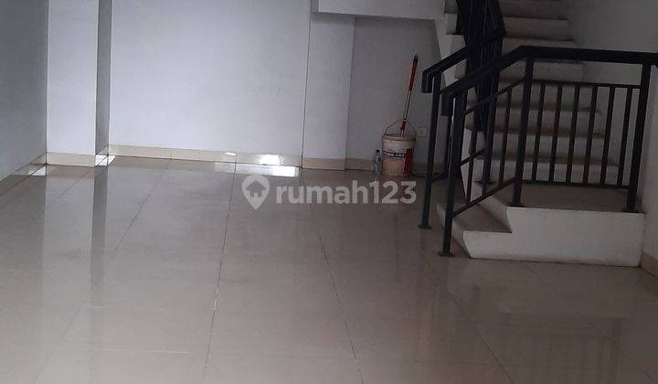 Ruko di Ruko MSquare 52 m2 HGB Bagus cocok untuk usaha 2