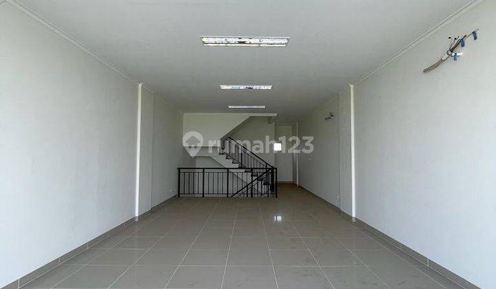 Ruko di Summarecon 85 m SHM Baru cocok untuk usaha 3