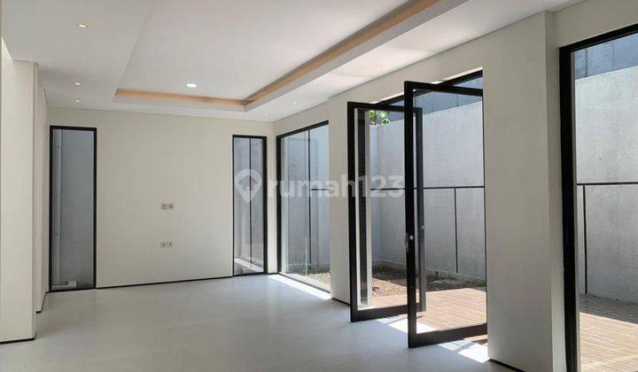 Rumah di Komplek Kumala Garden 2 Lantai SHM Bagus hadap Selatan 10