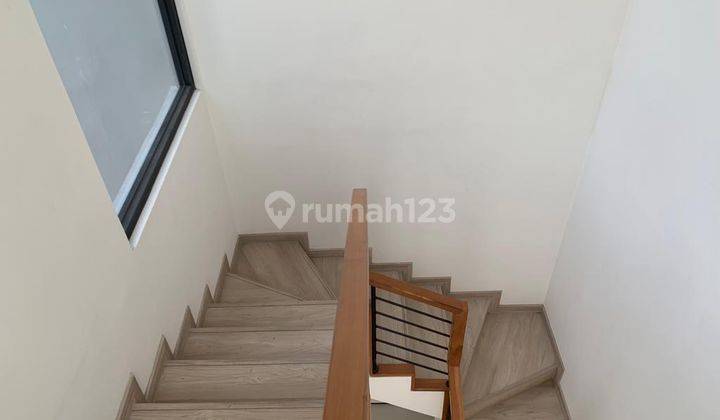Rumah di Komplek Kumala Garden 2 Lantai SHM Bagus hadap Selatan 12