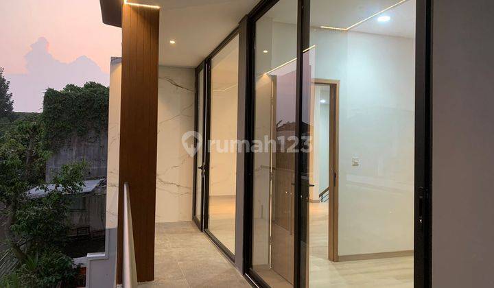 Rumah di Kumala garden 2 Lantai SHM Baru hadap Selatan  7
