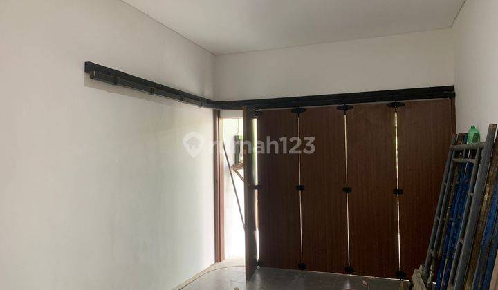 Rumah di Kumala garden 2 Lantai SHM Baru hadap Selatan  11