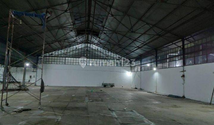 Disewakan Gudang 5500m  mainroad Soetta akses kontainer  2