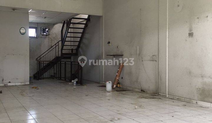 Ruko dijual 135 m 2 lantai Mekar wangi Bandung  1