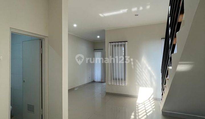 Rumah Baru 2 Lantai Taman Kopo Indah Bandung  2