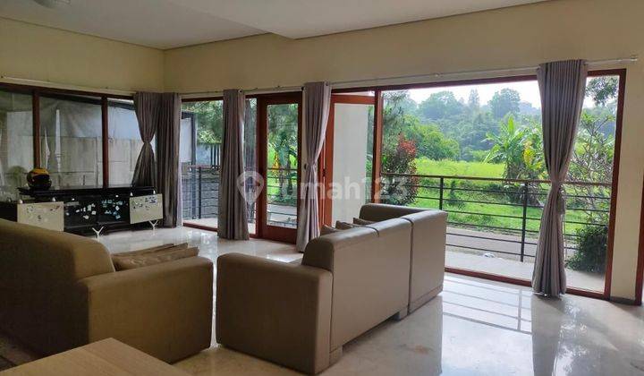 Rumah villa Dago Golf 3 Lantai Bagus Timur 2