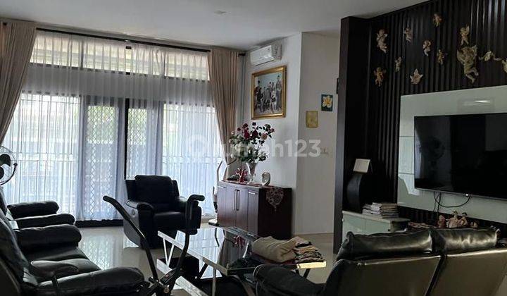 Rumah cantik furnished siap huni Mekar wangi mainroad 1