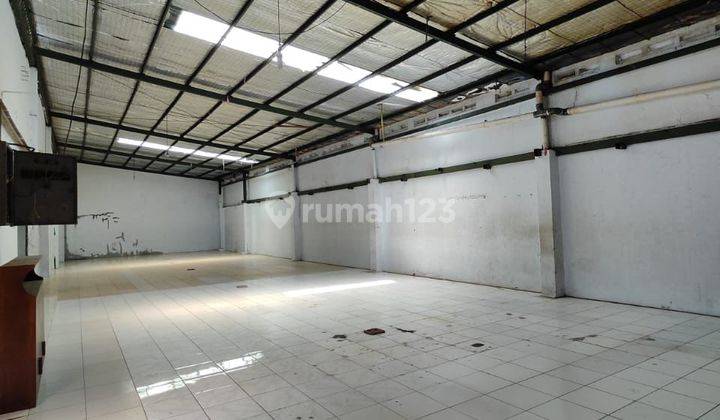 Disewakan Gudang Siap Pakai Di Holis Permai 1