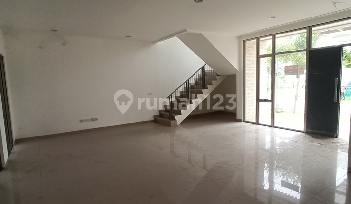 Disewa Rumah Pik 2 10X15 4 Kamar Tidur Kosongan Siap Huni