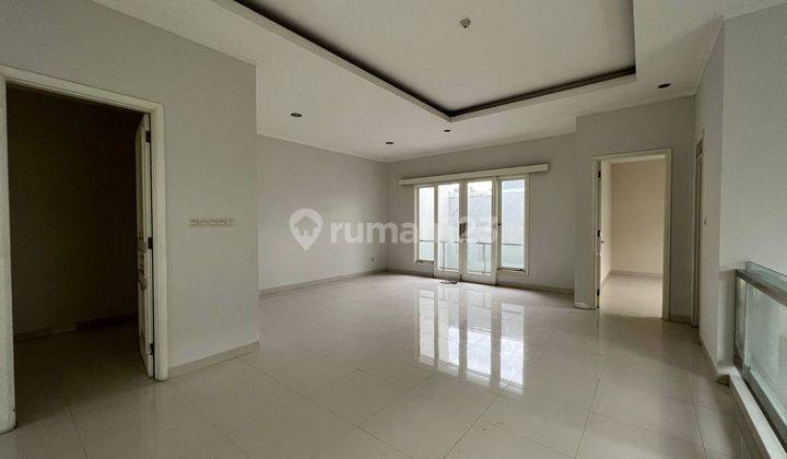 Siap Huni Rumah Bsd De Latinos Unit  Sangat Bagus Posisi Hoek Termurah Saat Ini  9