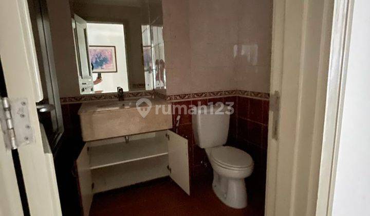 Sewa Apartment Pantai Mutiara Full Furnish View Laut Bagus  10