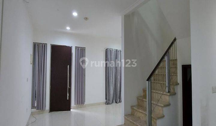 Siap Huni Rumah Golf Island Bagus 2