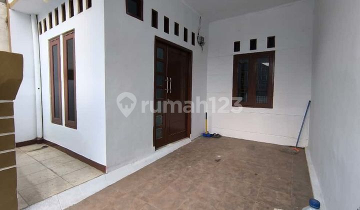 Rumah Minimalis di Cluster Griya Padma 1 Lantai Luas 60M2 Siap Huni SHM di Bekasi Jawa Barat 2