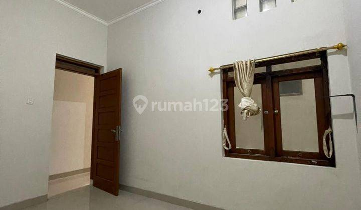 Rumah Bagus 2 Lantai di Rawasari Jakarta Pusat 2