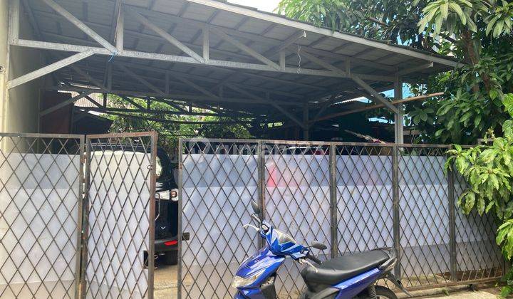 Rumah Semi Furnished Lebar 10 Meter di Cibubur, Jakarta Timur 2