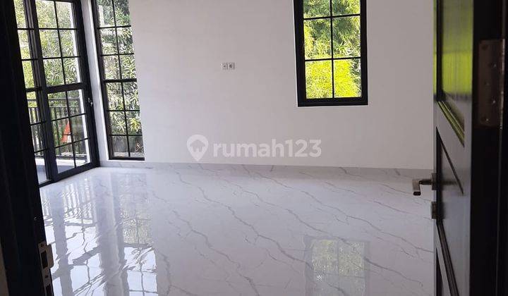 Dijual Rumah Baru Classic Minimalis 2 Lantai di Sunter, Jakarta Utara 1