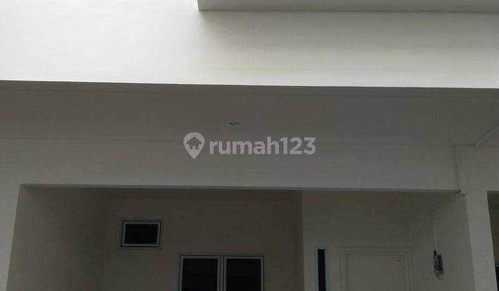 Rumah 2 Lantai Bagus Cluster Minimalis di Cempaka Putih, Jakarta Pusat 1