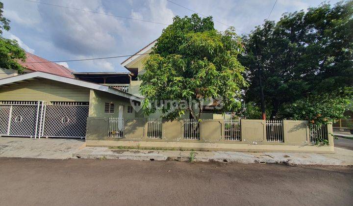 Rumah Hook di Pusat Kota Jakarta,cempaka Putih 1