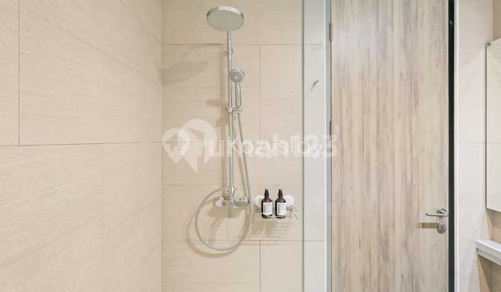 Apartment Menara Jakarta Condominium lantai sedang 1 BR full furnished di Kemayoran Jakarta Pusat  2