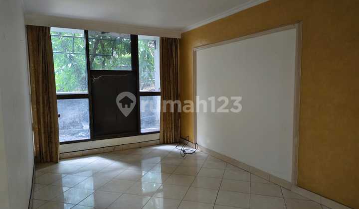 Apartment Taman Rasuna Lantai Dasar 3Br Dekat Mal Epiwalk Unfurnished di Kuningan Jakarta Selatan