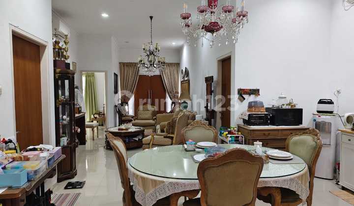 Rumah Cluster di Lebak Bulus Siap Huni Nyaman Luas 200 Meter 1,5 Lantai Garasi 2 Mobil di Jakarta Selatan Rumah Cluster di Lebak Bulus Siap Huni Nyaman Luas 200 Meter 1,5 Lantai Garasi 2 Mobil di Jakarta Selatan