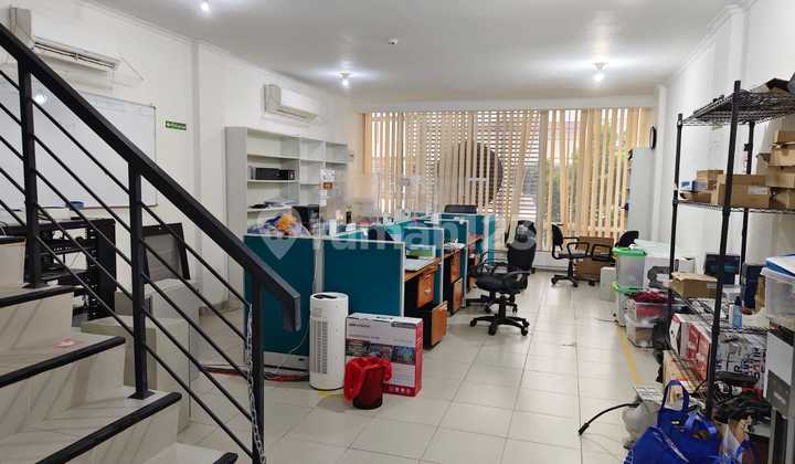 Ruko Prominence 4 lantai Luas 300 meter HGB Bagus Furnished dekat kuliner Dijual Cepat di Alam Sutera , Tangerang Ruko Prominence 4 lantai Luas 300 meter HGB Bagus Furnished dekat kuliner Dijual Cepat di Alam Sutera , Tangerang