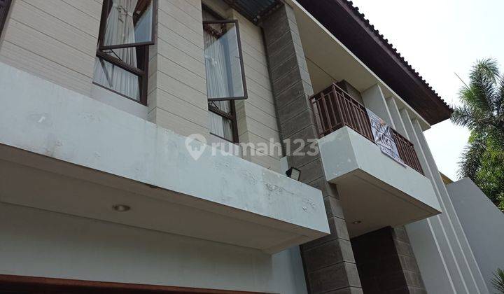 Rumah Mewah Full Furnish di Kelapa Gading  1