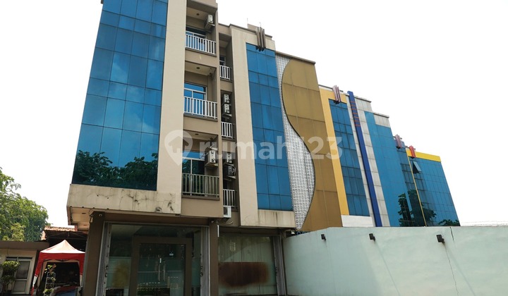 Ruko Perkantoran 4 lantai 284 meter siap huni ramai di jalan raya utama Duren Sawit Jakarta Timur Ruko Perkantoran 4 lantai 284 meter siap huni ramai di jalan raya utama Duren Sawit Jakarta Timur