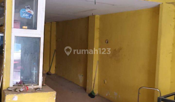 Ruko 3 Lantai di Pangkalan Asem Lokasi Strategis  2