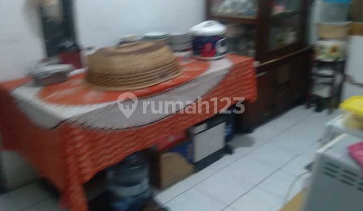 Rumah lama ciumbuleuit dekat unpar murah strategis 2