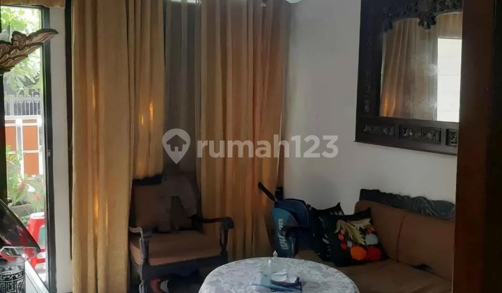 Ready-to-live house in Turangga, strategic location in the city center of Batu. 2
