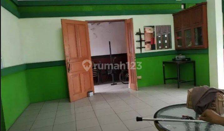 Rumah Bagus Strategis Akses Mobil Keamanan 24 Jam 2