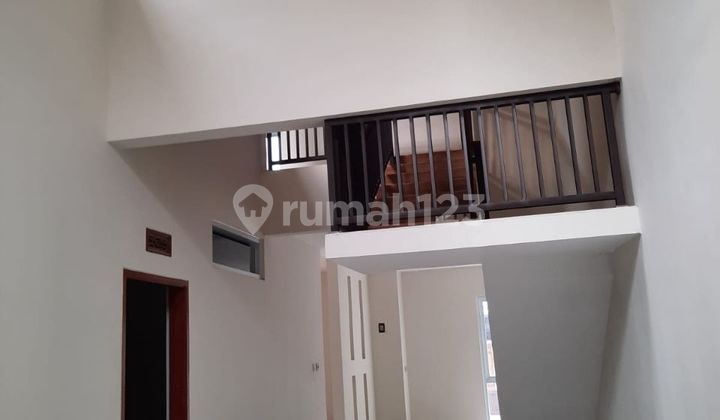 Rumah cantik siap huni sayap bkr buah batu 2