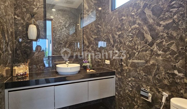 Rumah lux dago resort full furnished lingkungan aman nyaman 2