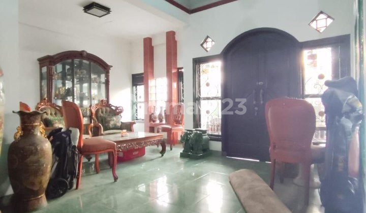 Rumah strategis burangrang sayap lodaya murah jarang ada Rumah strategis burangrang sayap lodaya murah jarang ada