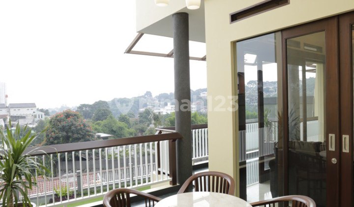 Rumah lux ciumbuleuit murah strategis sangat nyaman 2