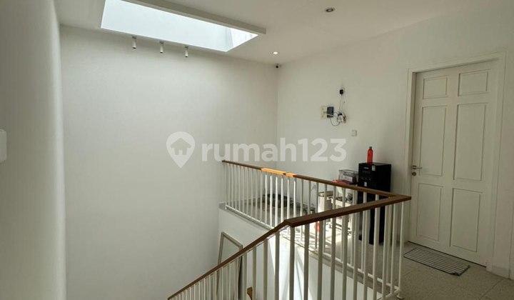 Rumah Lux Bangunan Baru Turangga Strategis Lokasi Premium 2