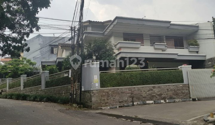Rumah Besar Sayap Pasteur Dekat Maranatha Strategis Exit Tol Pasteur