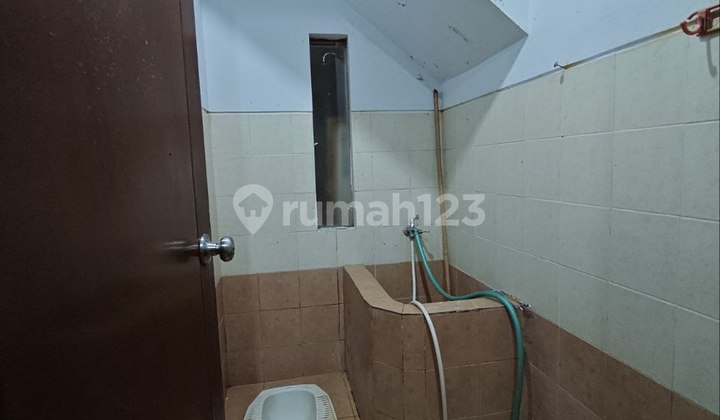 Ready-to-Occupy Resort House in Dago Pakar with Beautiful, Rare View 2