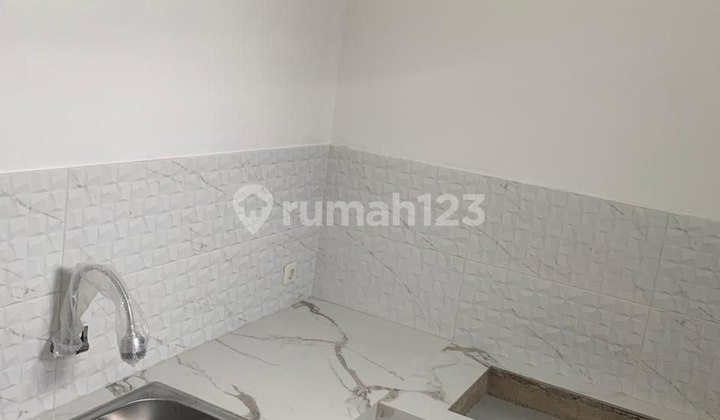 New house in Arcamanik cluster near West Java sports center. 2