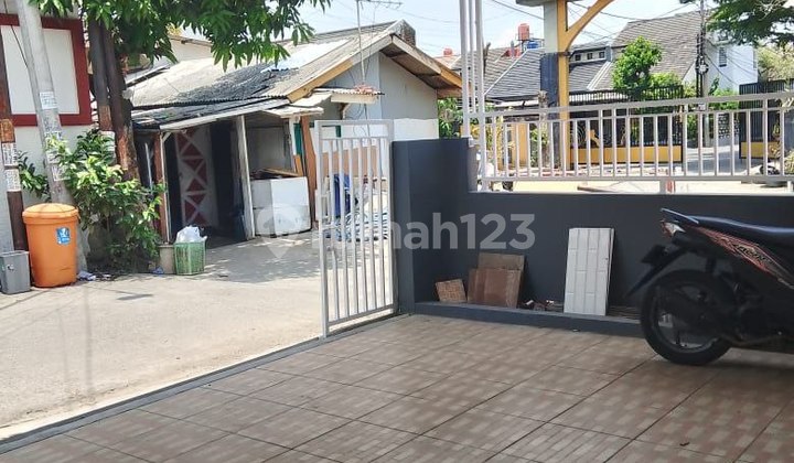 New fully renovated affordable house in Arcamanik, Cisaranten, flood-free. 2