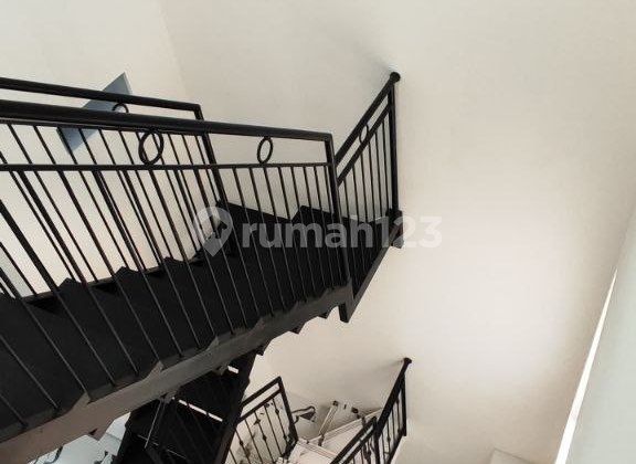 New house in BKR, strategic Batu Street, very comfortable 2