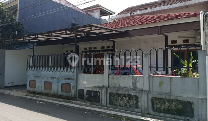 Rumah lama siap huni kembar sayap bkr murah strategis 2